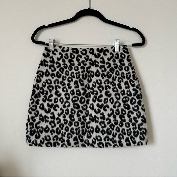 NWT Maje Jazara Snow Leopard Wool Mini Skirt Size 36 - Picture 7 of 15
